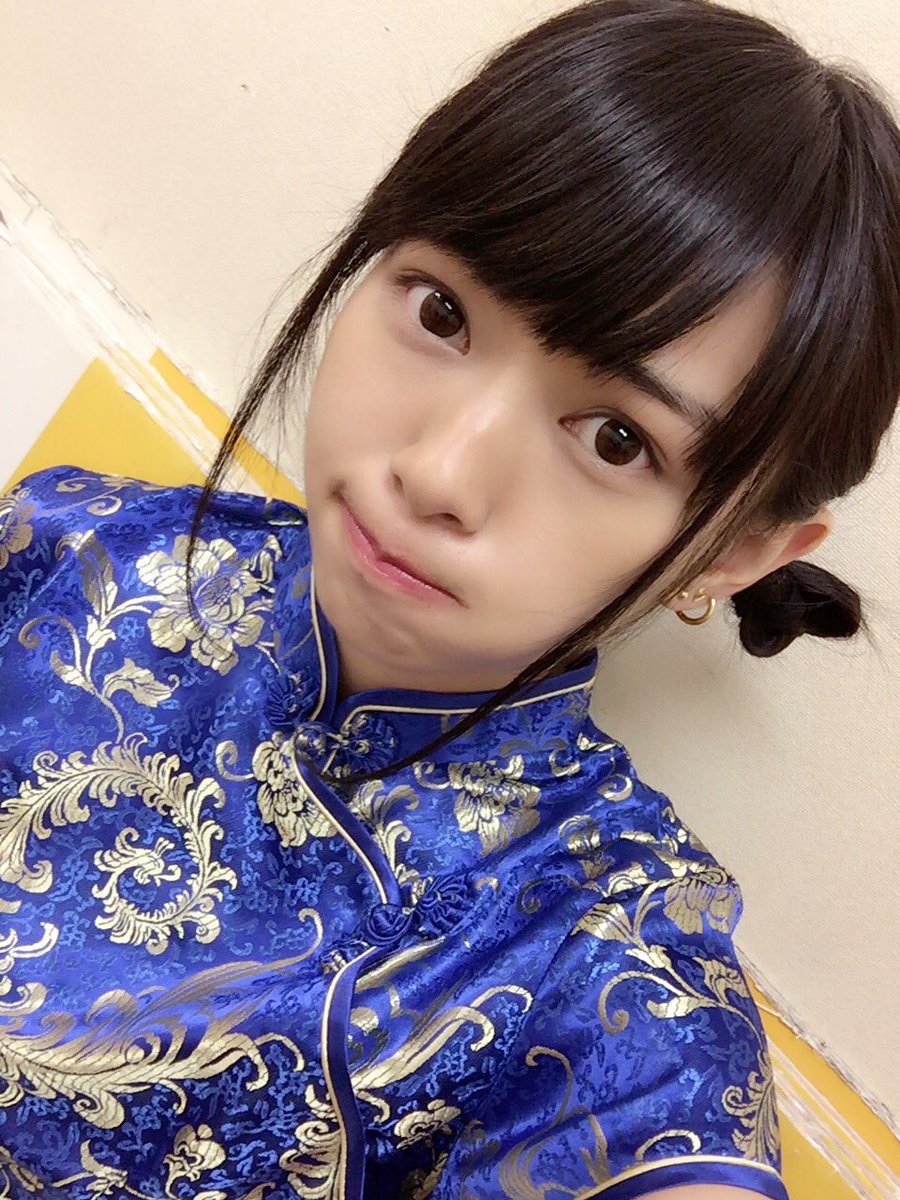 瀧口ひかりチャイナ服